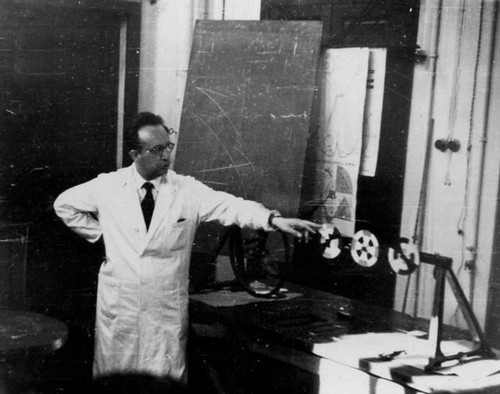 Giuseppe Moruzzi in aula