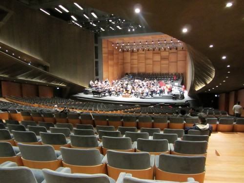 5/ - Il teatro nella citt� contemporanea. 