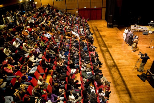 2/ - Il teatro nella citt� contemporanea. 