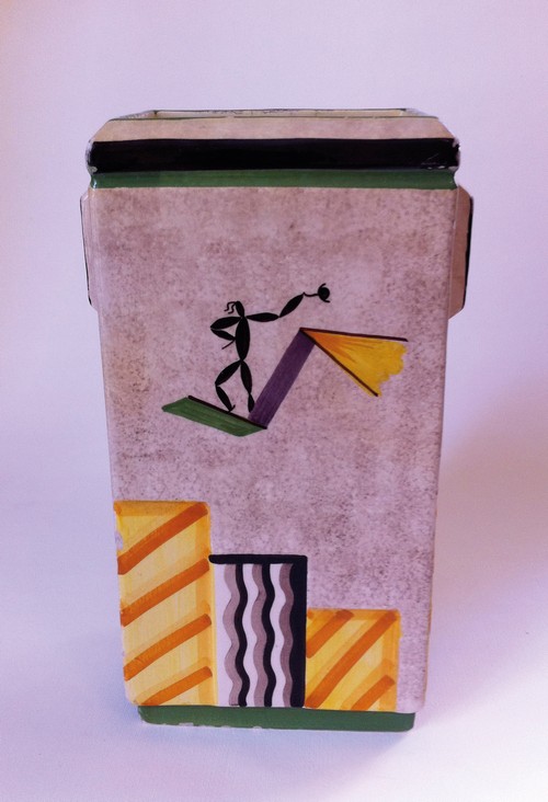 6/ - Barraud, Messeri&C.<br />Carraresi e Lucchesi. Due grandi protagonisti della ceramica d�co<br/>Una indimenticabile tazza di caff�