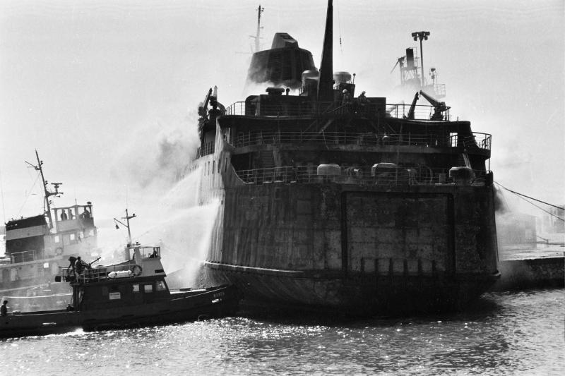 4/ - Moby Prince. Novemila giorni senza verit�