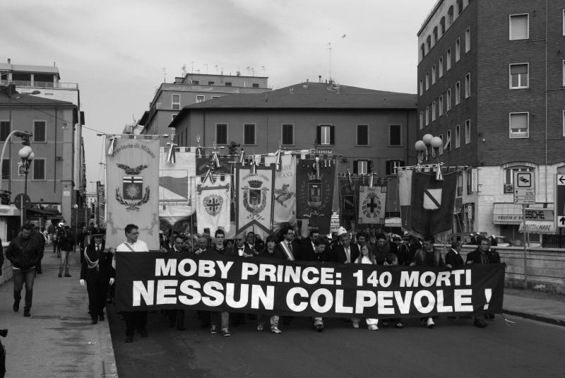 8/ - Moby Prince. Novemila giorni senza verit�