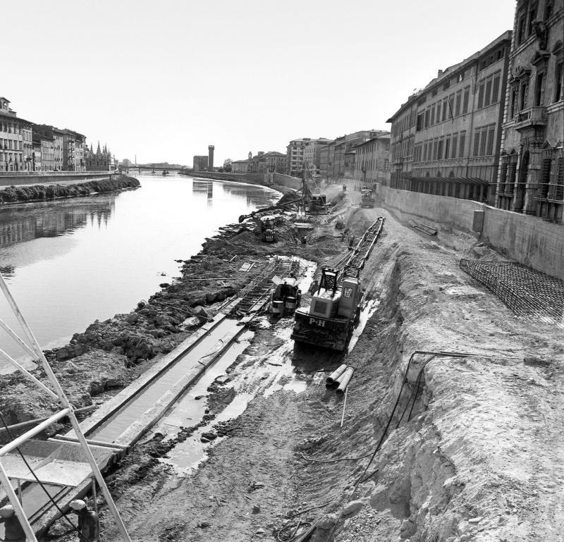9/ - Il giorno del diluvio <br /> 4 novembre 1966 <br />L'alluvione a Pisa e in provincia. Terza edizione