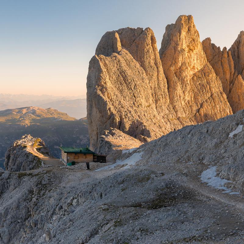 4/ - Le Dolomiti . Patrimonio mondiale Unesco. Fenomeni geologici e paesaggi umani